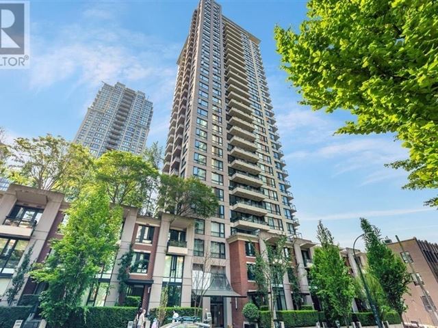 Yaletown Park 1 - 1705 928 Homer Street - photo 1