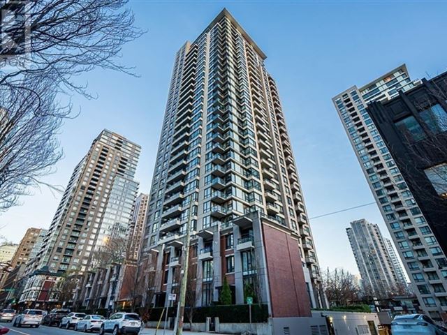 Yaletown Park 1 - 402 928 Homer Street - photo 1