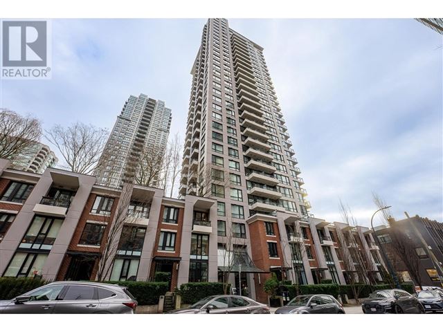 Yaletown Park 1 - 710 928 Homer Street - photo 2