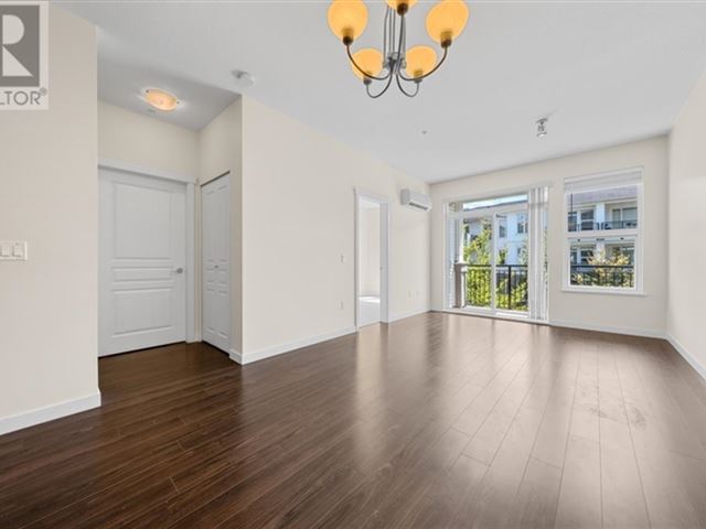 Mayfair Place - 336 9399 Odlin Road - photo 1