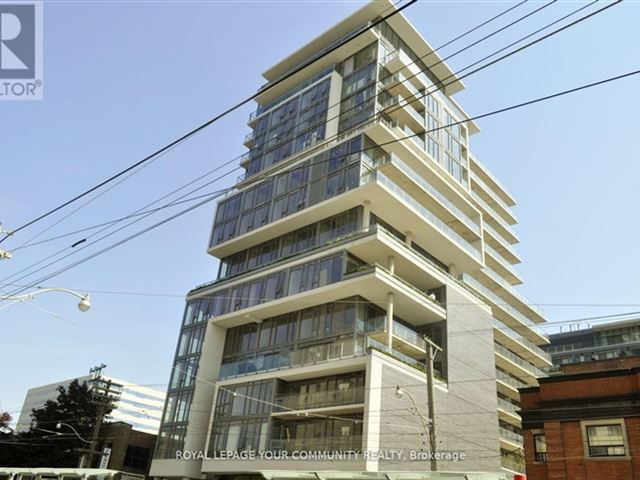 Six50 King - 621 95 Bathurst Street - photo 1