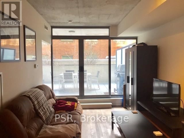 Six50 King - 220 95 Bathurst Street - photo 3