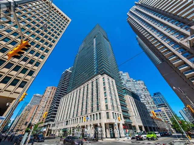 The Britt Condos - 1906 955 Bay Street - photo 1