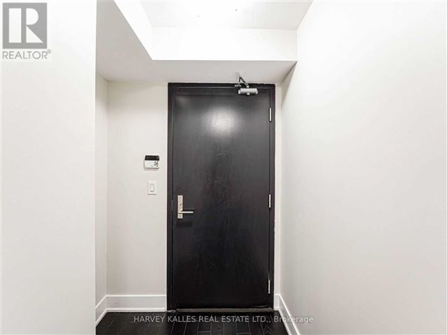 The Britt Condos - 622 955 Bay Street - photo 3