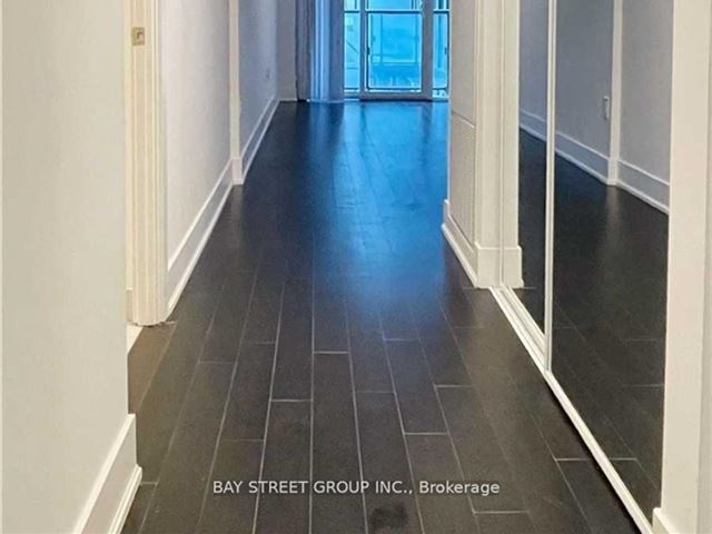 The Britt Condos - 502 955 Bay Street - photo 3