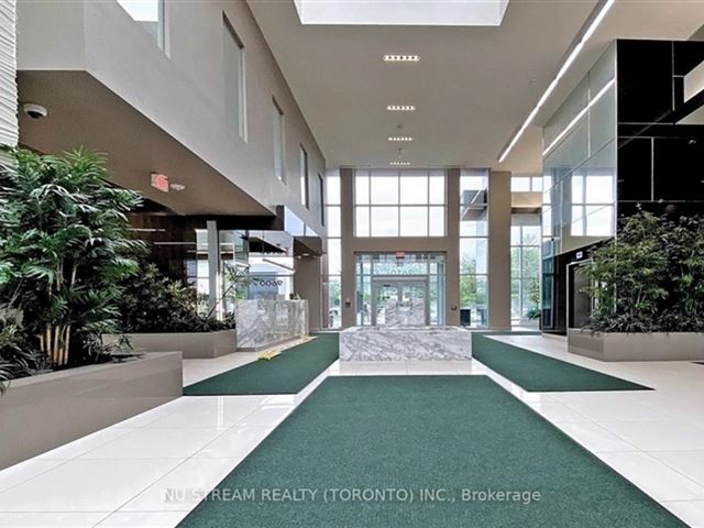 9608 Yonge Street Condos - 303b 9600 Yonge Street - photo 3