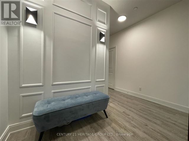 9608 Yonge Street Condos - 516 9600 Yonge Street - photo 1