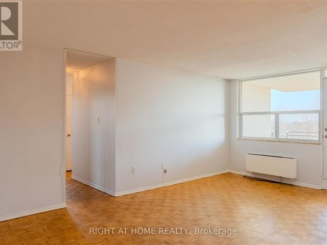 966 Inverhouse Condos - 712 966 Inverhouse Drive - photo 1