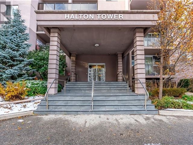 Halton Tower - 201 975 Warwick Court - photo 3