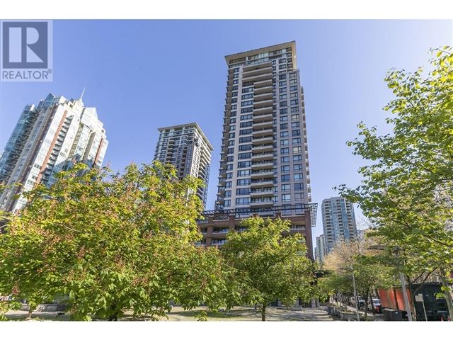 Yaletown Park 3 - 2307 977 Mainland Street - photo 2