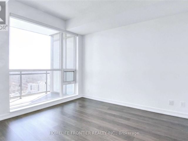 The Madison at Yonge and Eglinton - 2426 98 Lillian Street - photo 2