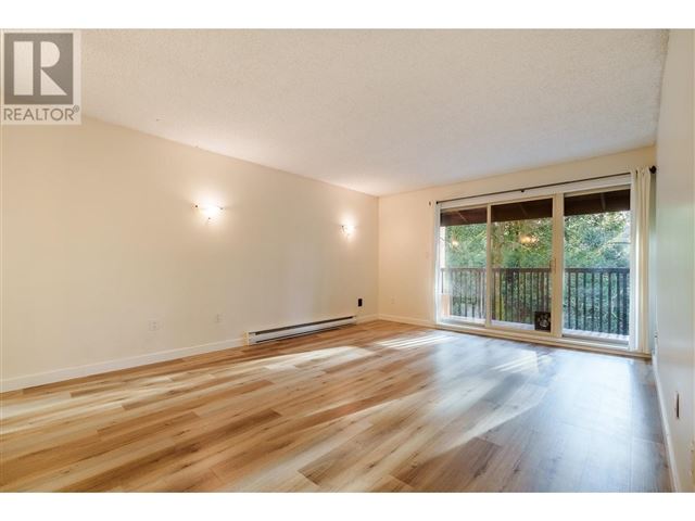 Barclay Woods - 610 9847 Manchester Drive - photo 2