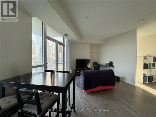 The PJ Condos - 1609 99 John Street - photo 3