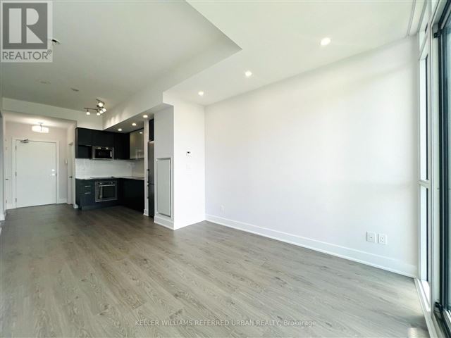 Flaire Condos - 1106 99 The Donway West - photo 3