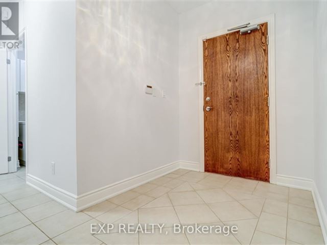 Solaia - 108 9901 Keele Street - photo 3