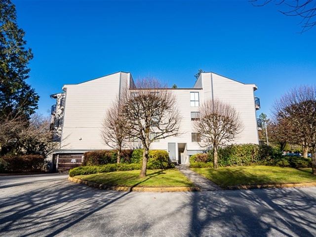 Tall Timbers - 212 9958 149 Street - photo 3