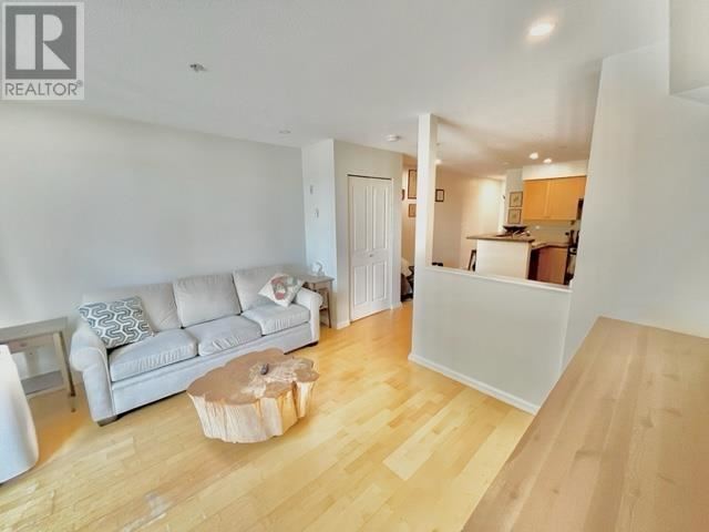 The Crescent in Shaughnessy -  997 22nd Avenue West - photo 3